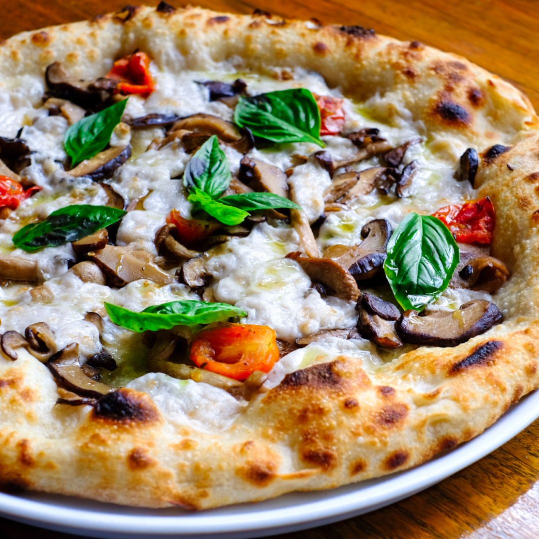 http://Best%20Vegan%20Funghi%20Misti%20Pizza%20in%20Thailand